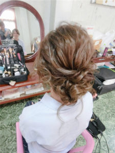 新娘秘書 | 北部新秘 | 新秘推薦 | 盤髮 | 浪漫捲髮 | 蕾絲長頭紗 | 乾燥花不凋花 | 花環 | 高馬尾 | 線條感 | 裸妝