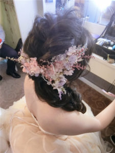 新秘rtia|新娘秘書|新秘推薦|新莊新秘|bride-瑄|盤髮|超長蕾絲長頭紗|浪漫捲髮|編髮