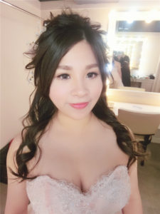 新秘rita|新娘秘書|bridr-佳玲|側邊捲髮|公主頭|好媳婦髮型|訂婚造型|乾燥花