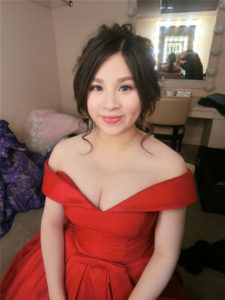 新秘rita|新娘秘書|bridr-佳玲|側邊捲髮|公主頭|好媳婦髮型|訂婚造型|乾燥花
