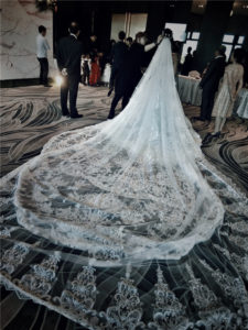 新秘rita | 北部新秘 | 新莊新秘 | 新秘推薦 | 丸子頭 | 新娘造型 | 公主頭 | 長頭紗 | 乾燥花花環 | 仙仙造型 | 低馬尾 | 線條感 | 編髮 | 大眼妝 | 圓眼